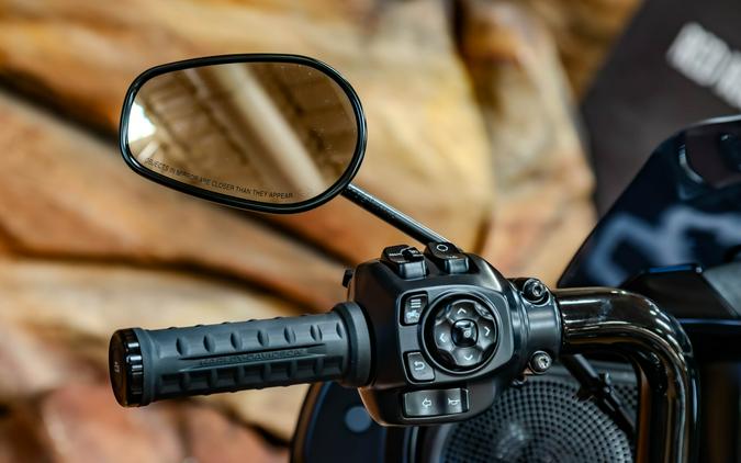 2025 Harley-Davidson Street Glide Grand American Touring FLHX