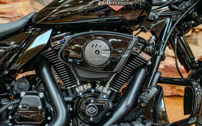 2025 Harley-Davidson Street Glide Grand American Touring FLHX