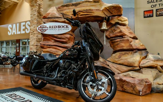 2025 Harley-Davidson Street Glide Grand American Touring FLHX