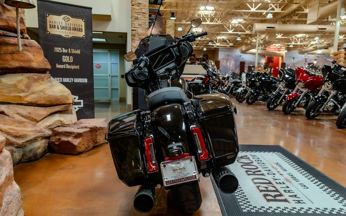 2025 Harley-Davidson Street Glide Grand American Touring FLHX