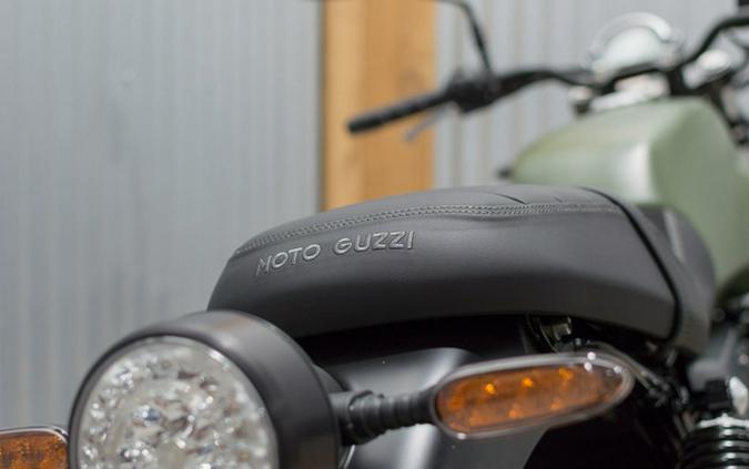 2024 Moto Guzzi V7 Stone