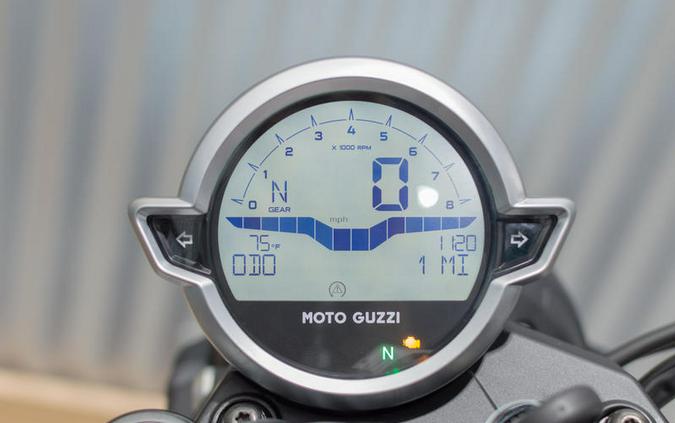 2024 Moto Guzzi V7 Stone