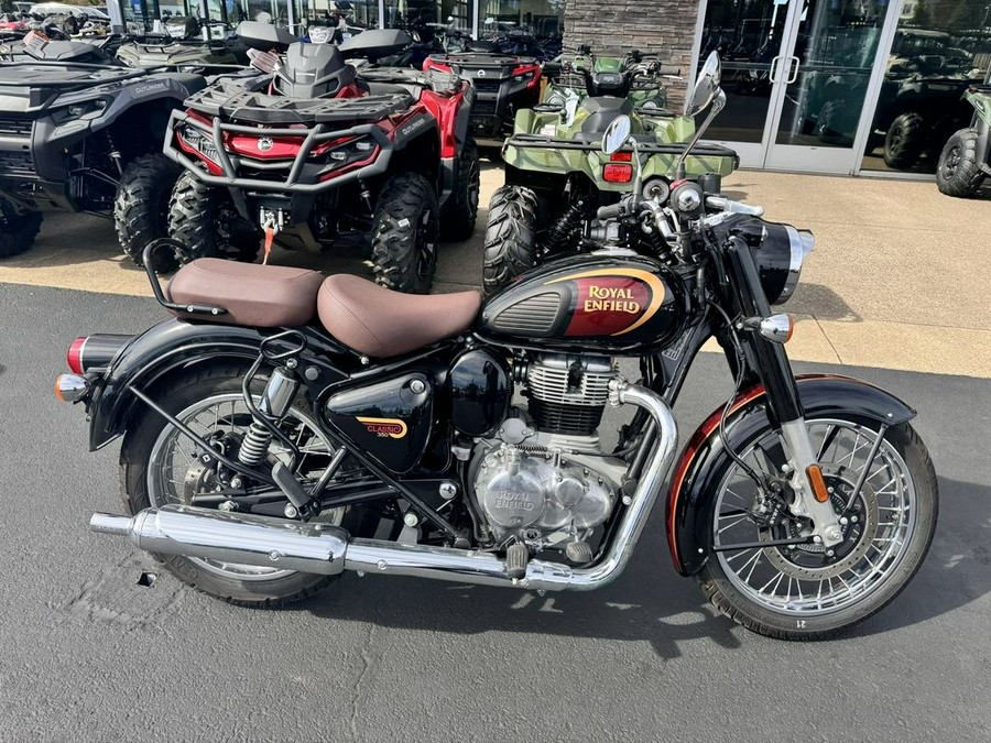 2022 Royal Enfield Classic 350 Halcyon Black