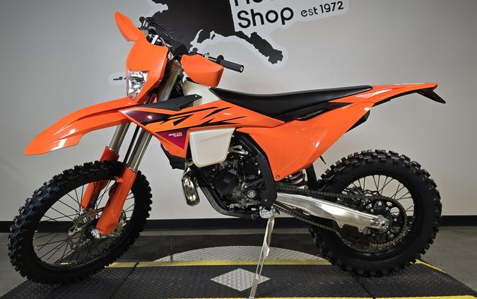2026 KTM 150 XC-W