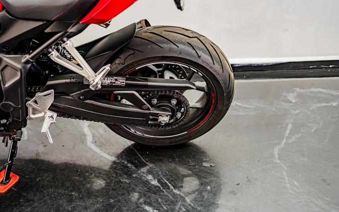 2025 Honda CBR650R E-Clutch