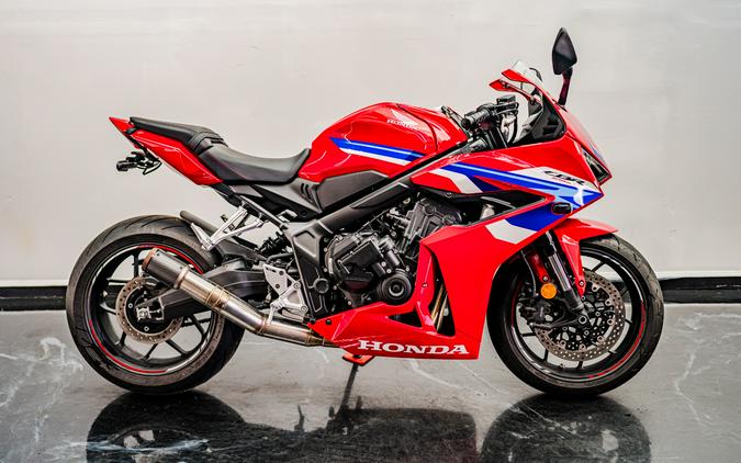 2025 Honda CBR650R E-Clutch