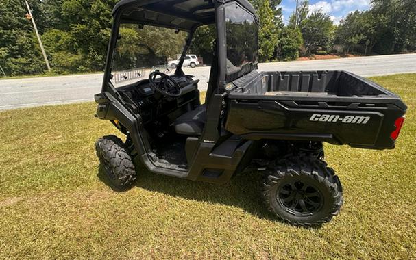 2025 Can-AM HD10 XT