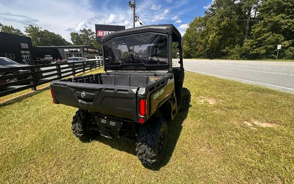 2025 Can-AM HD10 XT
