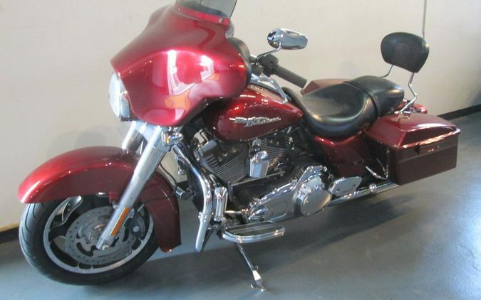 2009 Harley-Davidson® FLHX - Street Glide®