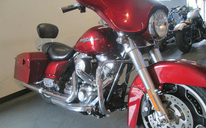 2009 Harley-Davidson® FLHX - Street Glide®