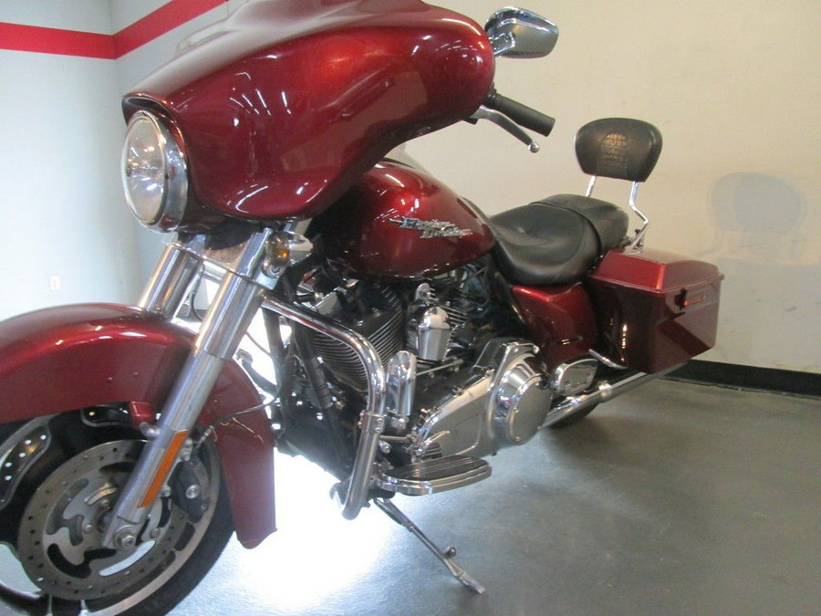 2009 Harley-Davidson® FLHX - Street Glide®