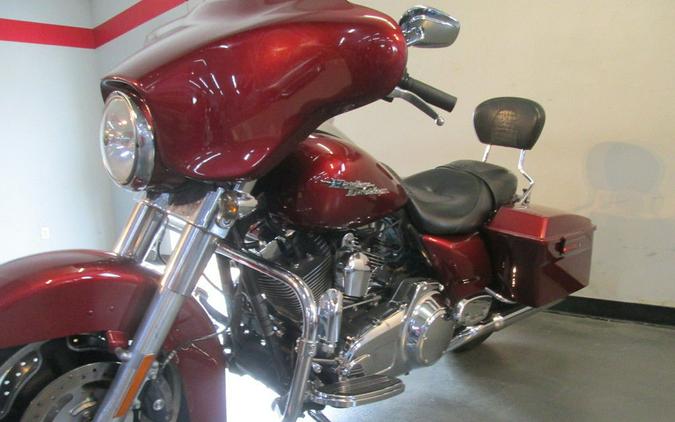 2009 Harley-Davidson® FLHX - Street Glide®