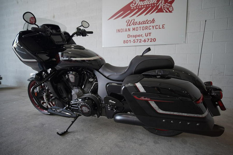 2024 Indian Motorcycle® Challenger® Elite Charcoal Candy/Black Candy