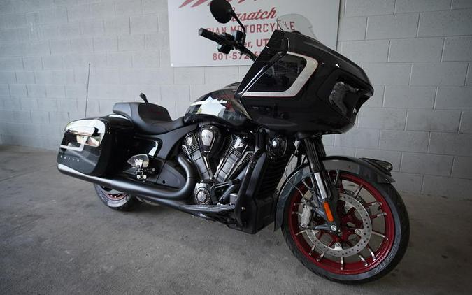 2024 Indian Motorcycle® Challenger® Elite Charcoal Candy/Black Candy