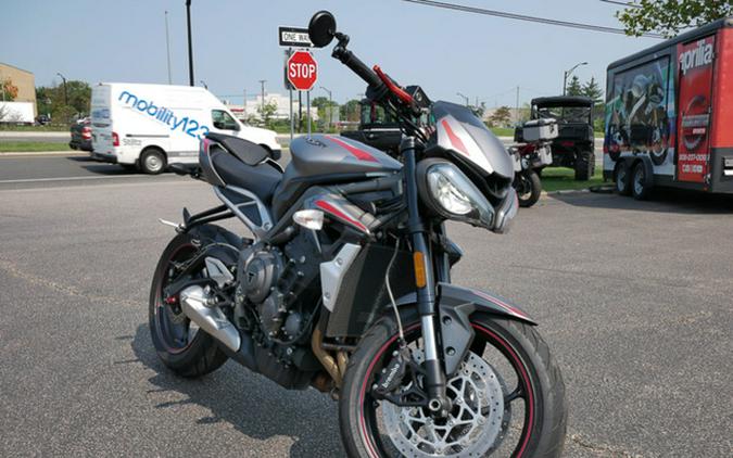 2022 Triumph Street Triple R