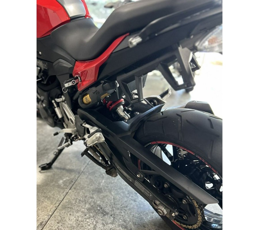 2020 BMW F 900 XR Racing Red