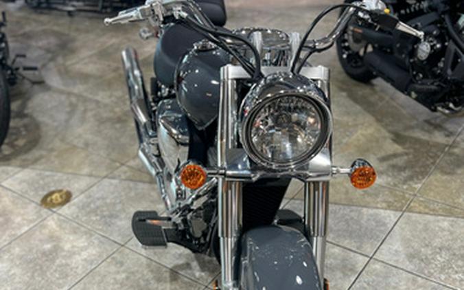 2025 Suzuki Boulevard C50