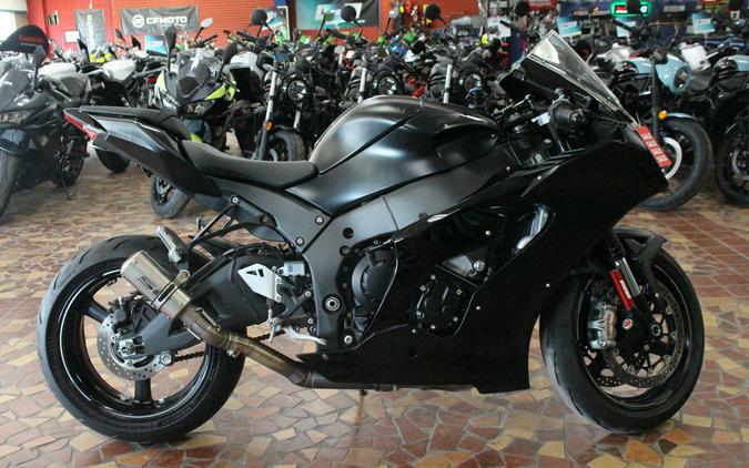 2025 Kawasaki Ninja ZX-10R ABS Metallic Flat Spark Black/Ebony - SA019202