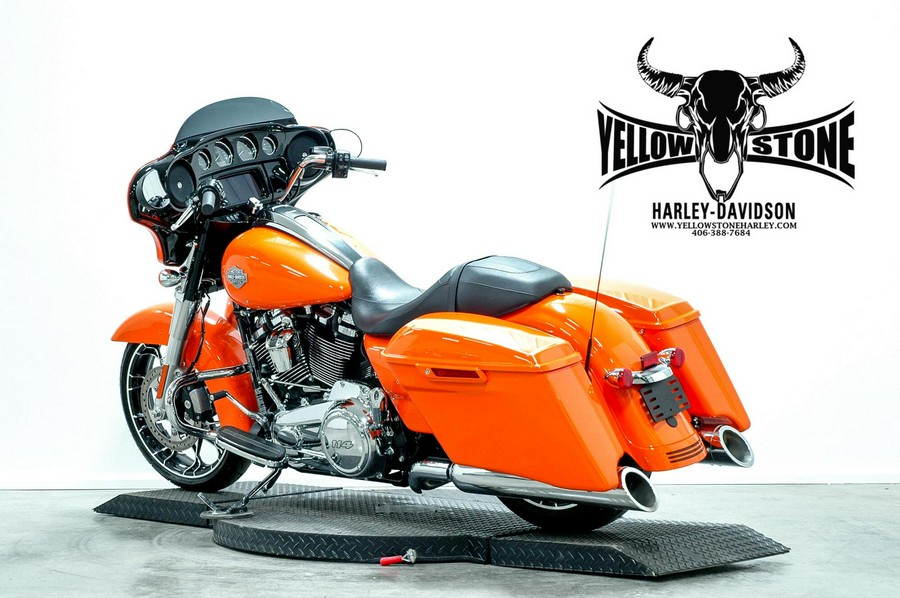 2023 Harley-Davidson® Street Glide® Special Baja Orange