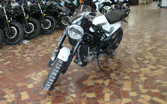 2022 Husqvarna Svartpilen 401 - NC203956