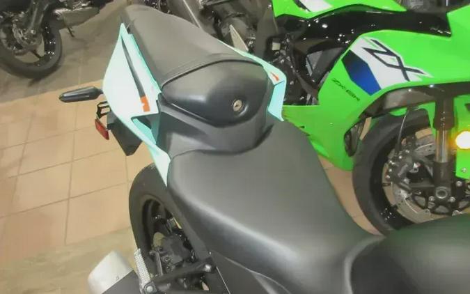 2026 YAMAHA YZF-R3 ABS