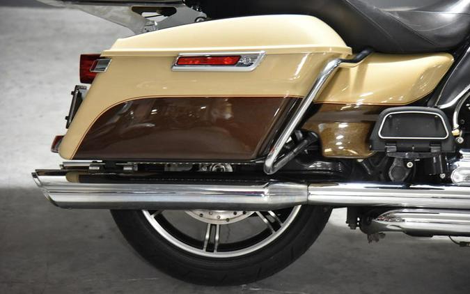 2015 Harley-Davidson® FLHTCU - Electra Glide® Ultra Classic®