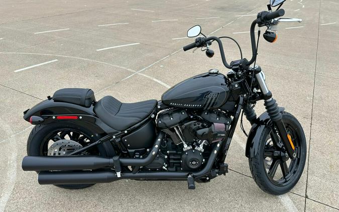 2024 Harley-Davidson Street Bob 114 Vivid Black