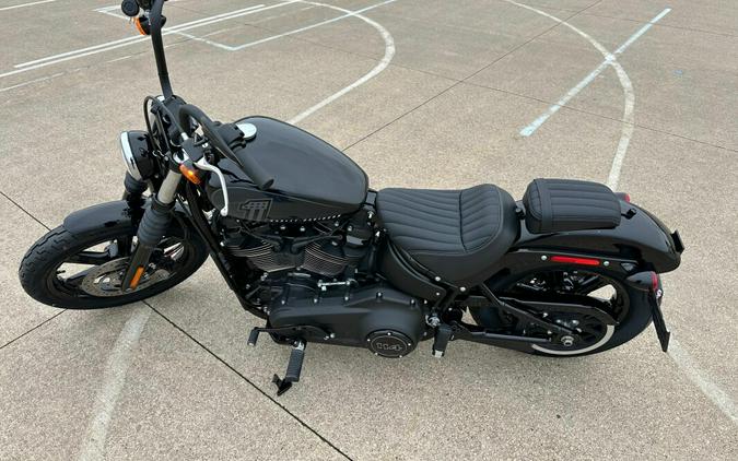 2024 Harley-Davidson Street Bob 114 Vivid Black