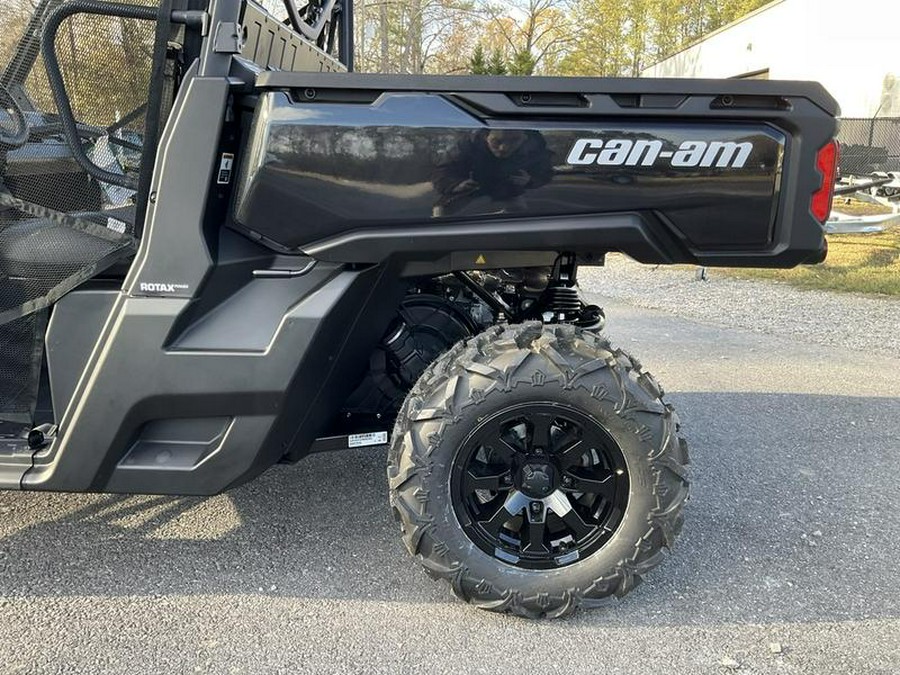 2024 Can-Am® Defender XT HD9