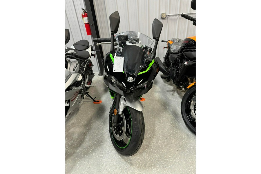 2024 Kawasaki NINJA 7 HYBRID ABS