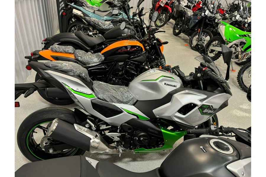 2024 Kawasaki NINJA 7 HYBRID ABS