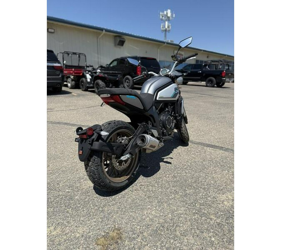 2022 CFMOTO CF700-2US - UC2515