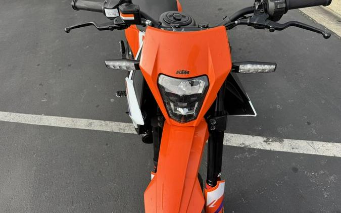 2026 KTM 390 SMC R
