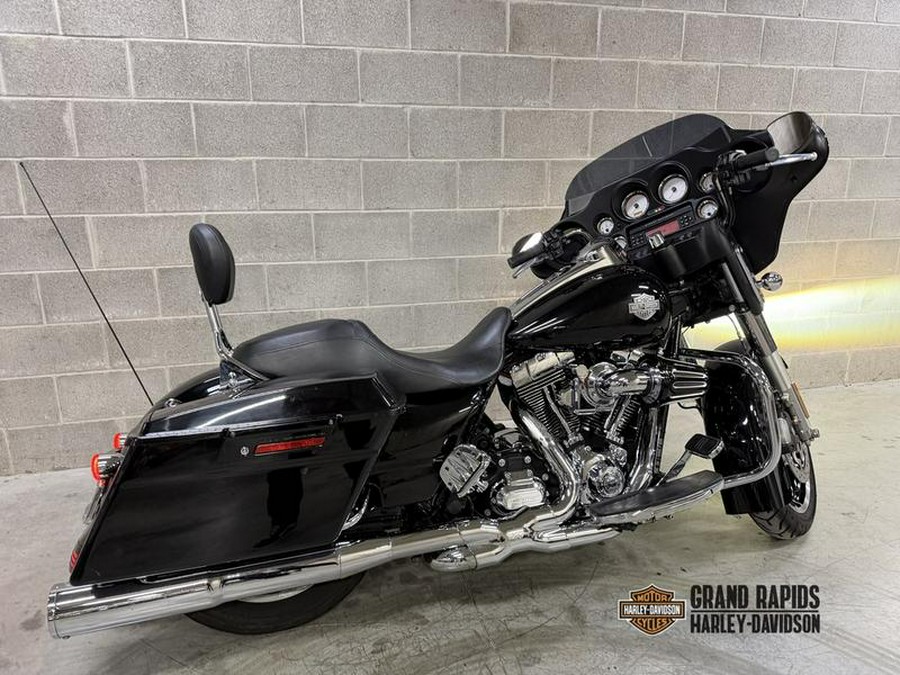 2012 Harley-Davidson® FLHX - Street Glide®