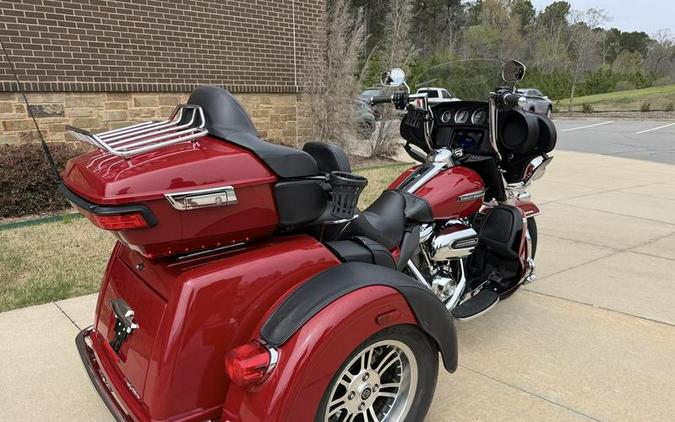2021 Harley-Davidson® FLHTCUTG - Tri Glide® Ultra