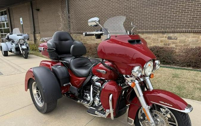 2021 Harley-Davidson® FLHTCUTG - Tri Glide® Ultra