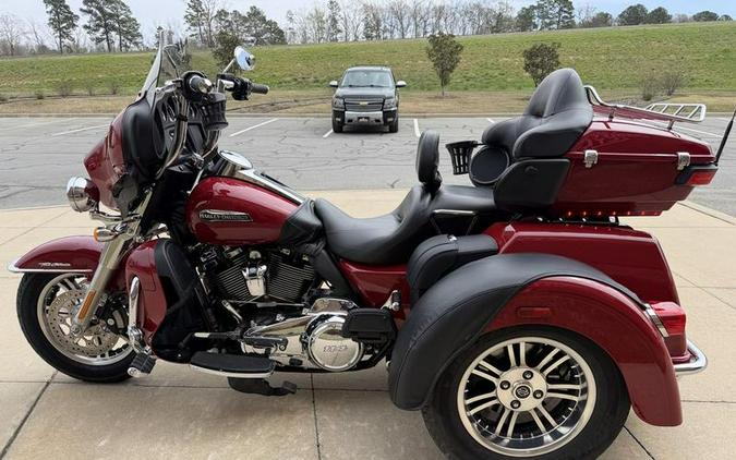 2021 Harley-Davidson® FLHTCUTG - Tri Glide® Ultra