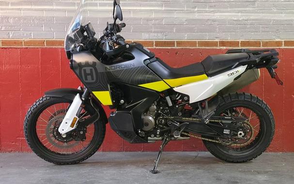 2023 Husqvarna Norden 901