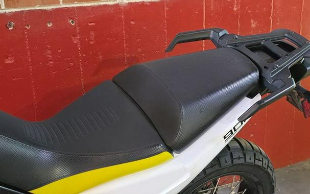 2023 Husqvarna Norden 901