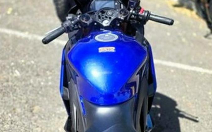 2025 Yamaha YZF R3