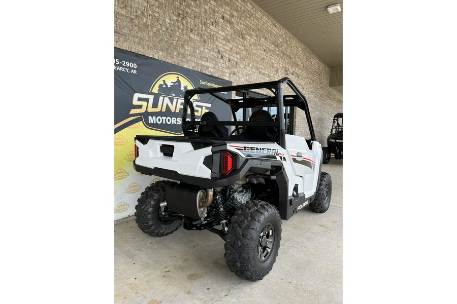 2023 Polaris Industries GENERAL 1000 Sport White Lightning