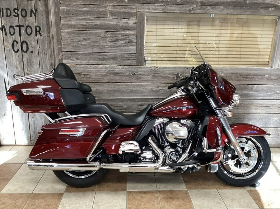 2016 Harley-Davidson® Ultra Limited Two-Tone Mysterious Red Sunglo/Velocity Red Sunglo