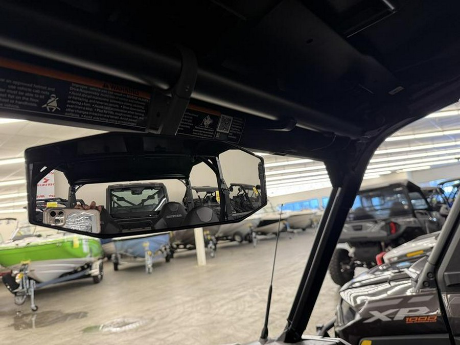 2026 Polaris® General XP 4 1000 Premium