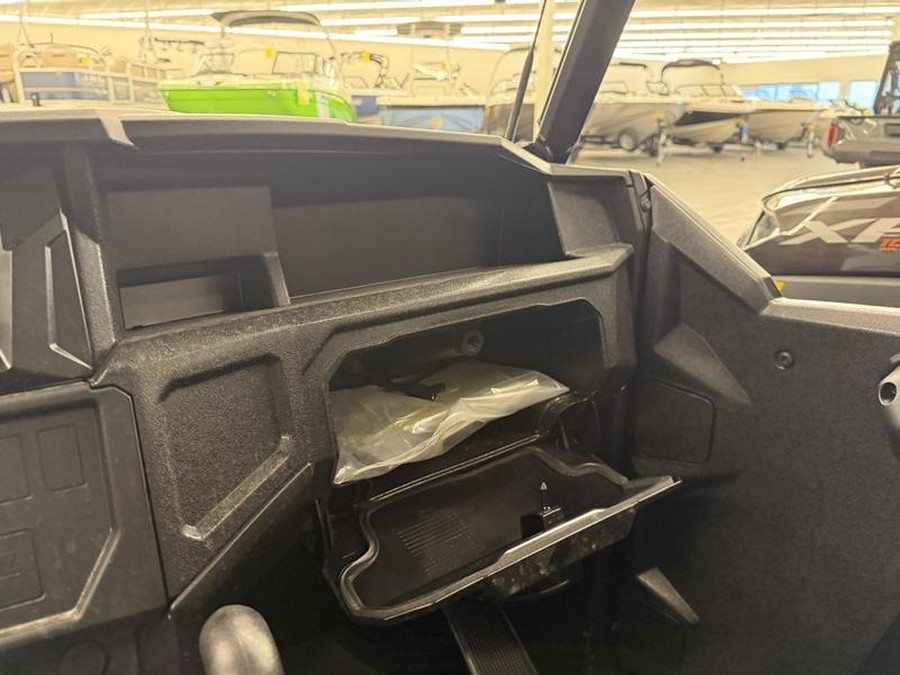 2026 Polaris® General XP 4 1000 Premium