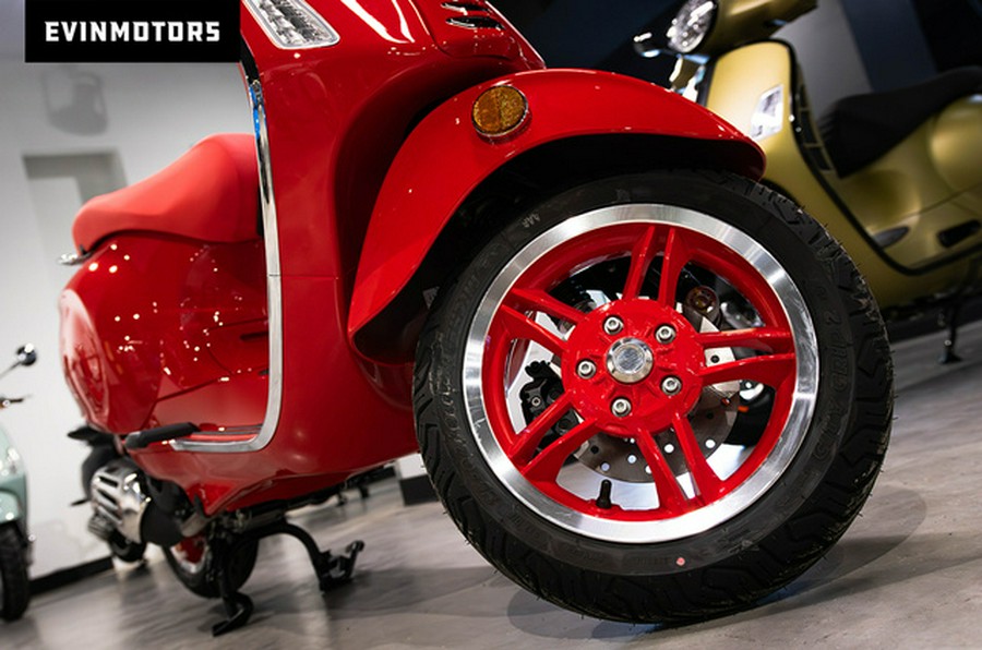 2025 Vespa PRIMAVERA RED 150 US MY25