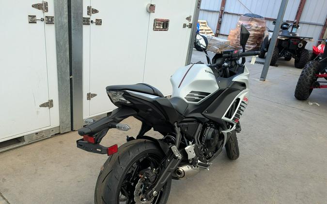 2026 Kawasaki Ninja® 650 ABS
