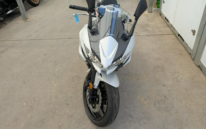 2026 Kawasaki Ninja® 650 ABS