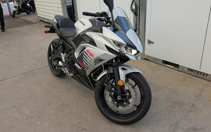 2026 Kawasaki Ninja® 650 ABS