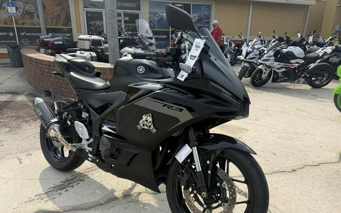 2025 Yamaha YZF R3