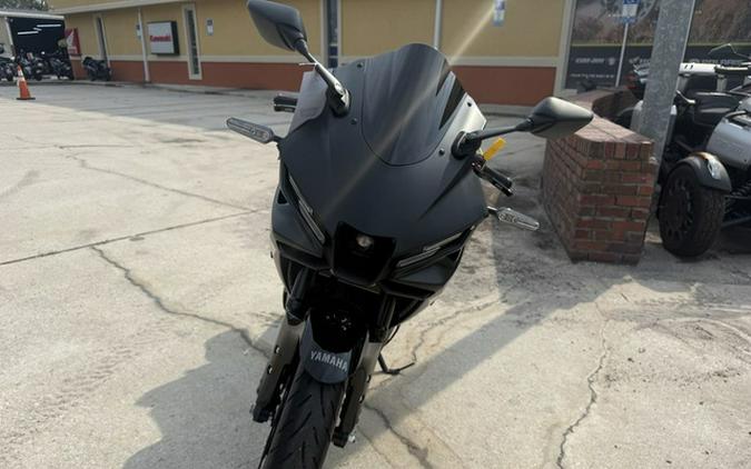 2025 Yamaha YZF R3